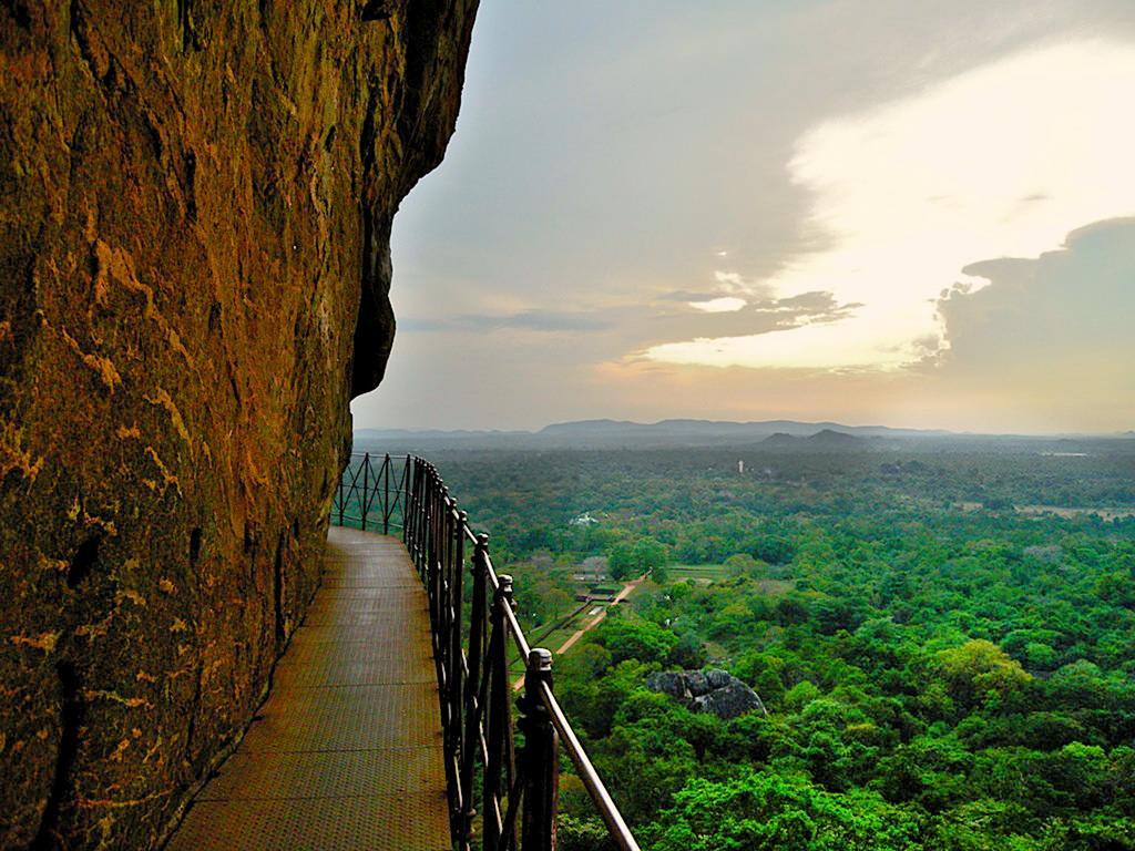 Fresco Water Villa Sigiriya Esterno foto